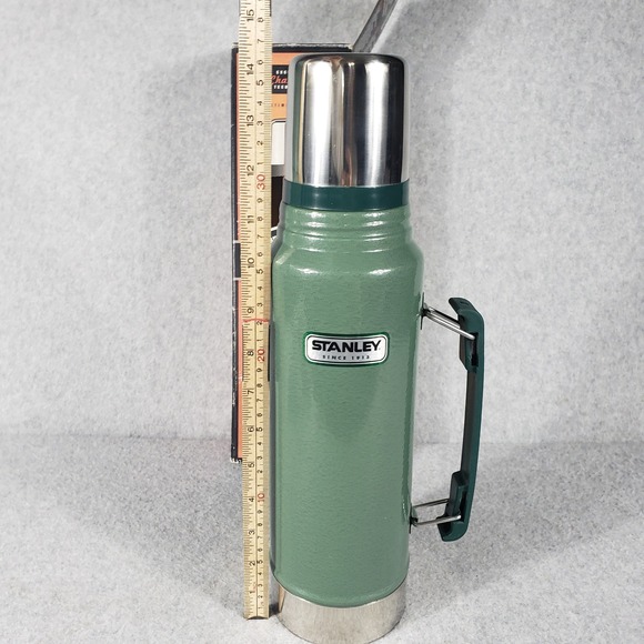 Stanley Classic Green Stainless Steel Vacuum Bottle 1.1 Quart 1 Lt Thermos Cup - Picture 6 of 15